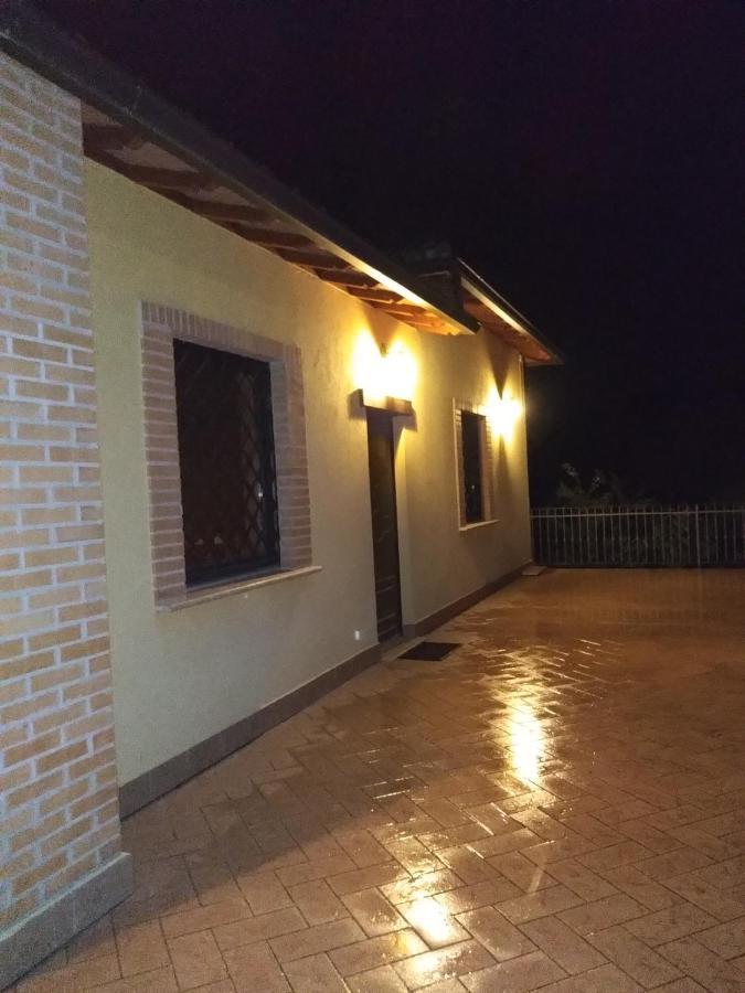 B&B Casa Regina Stroncone ภายนอก รูปภาพ