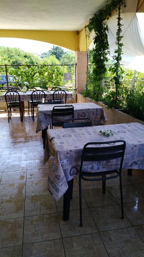 B&B Casa Regina Stroncone ภายนอก รูปภาพ
