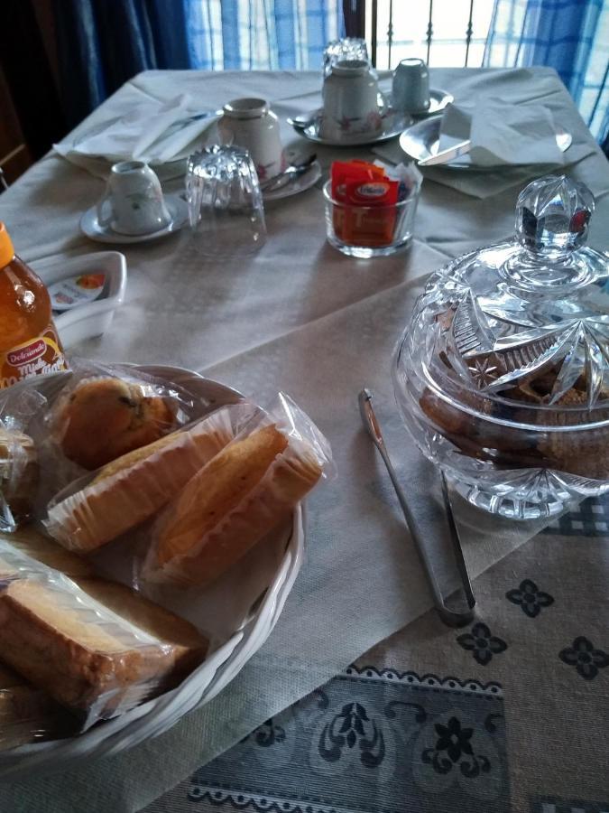 B&B Casa Regina Stroncone ภายนอก รูปภาพ